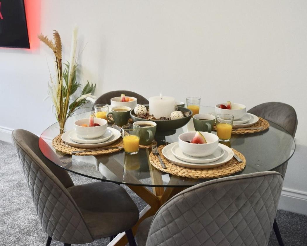 The Yorkshire Crown - Luxury Apartment - Free Parking Nearby Harrogate Esterno foto