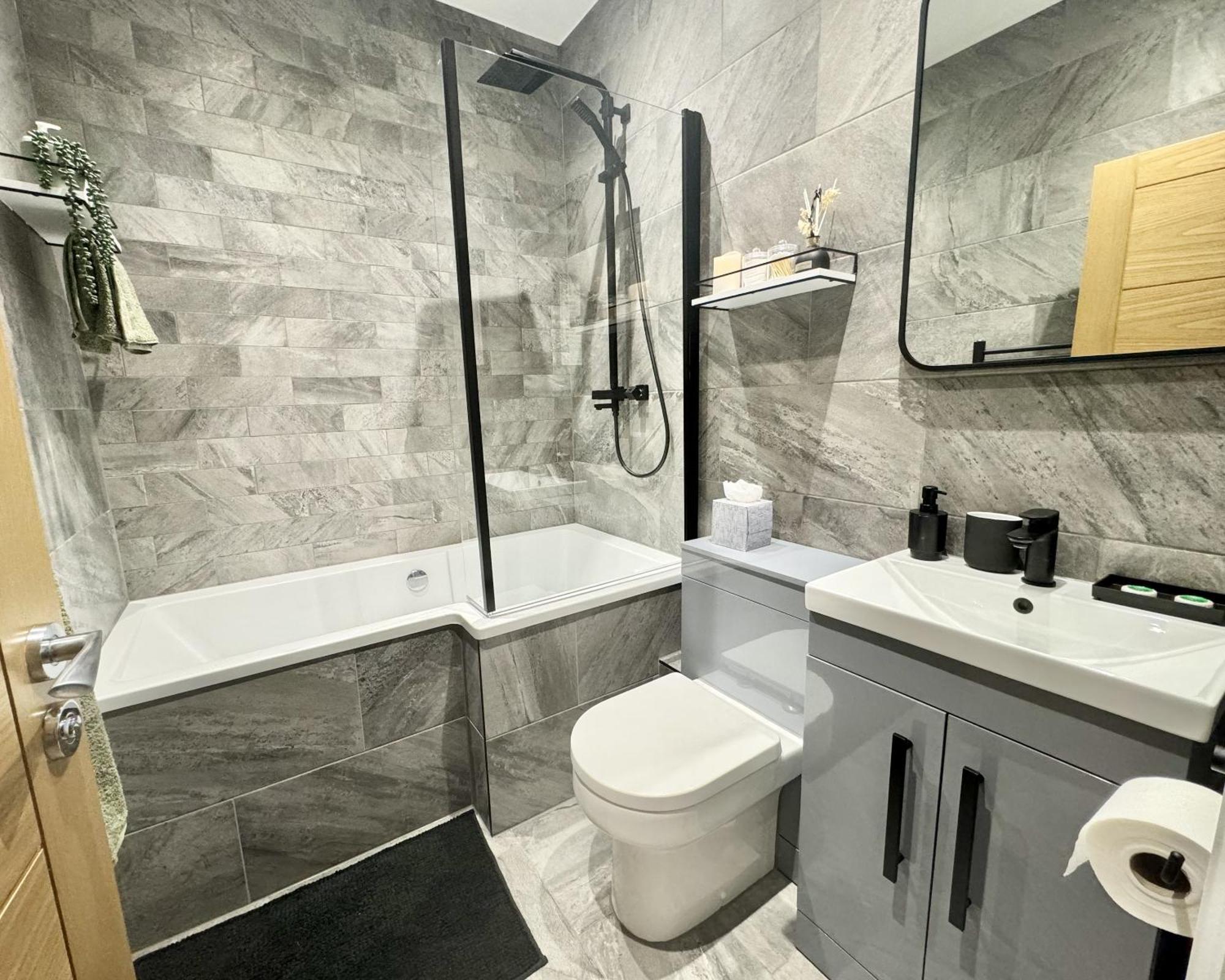 The Yorkshire Crown - Luxury Apartment - Free Parking Nearby Harrogate Esterno foto